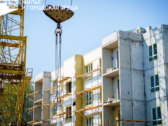 В городе Юрге Кемеровской области-Кузбасса возводятся два многоквартирных дома для переселения 56 семей из аварийного жилья