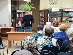 В городе Новосибирске региональный центр общественного контроля в сфере ЖКХ провел семинар для активных собственников жилья по вопросам управления жилищным фондом
